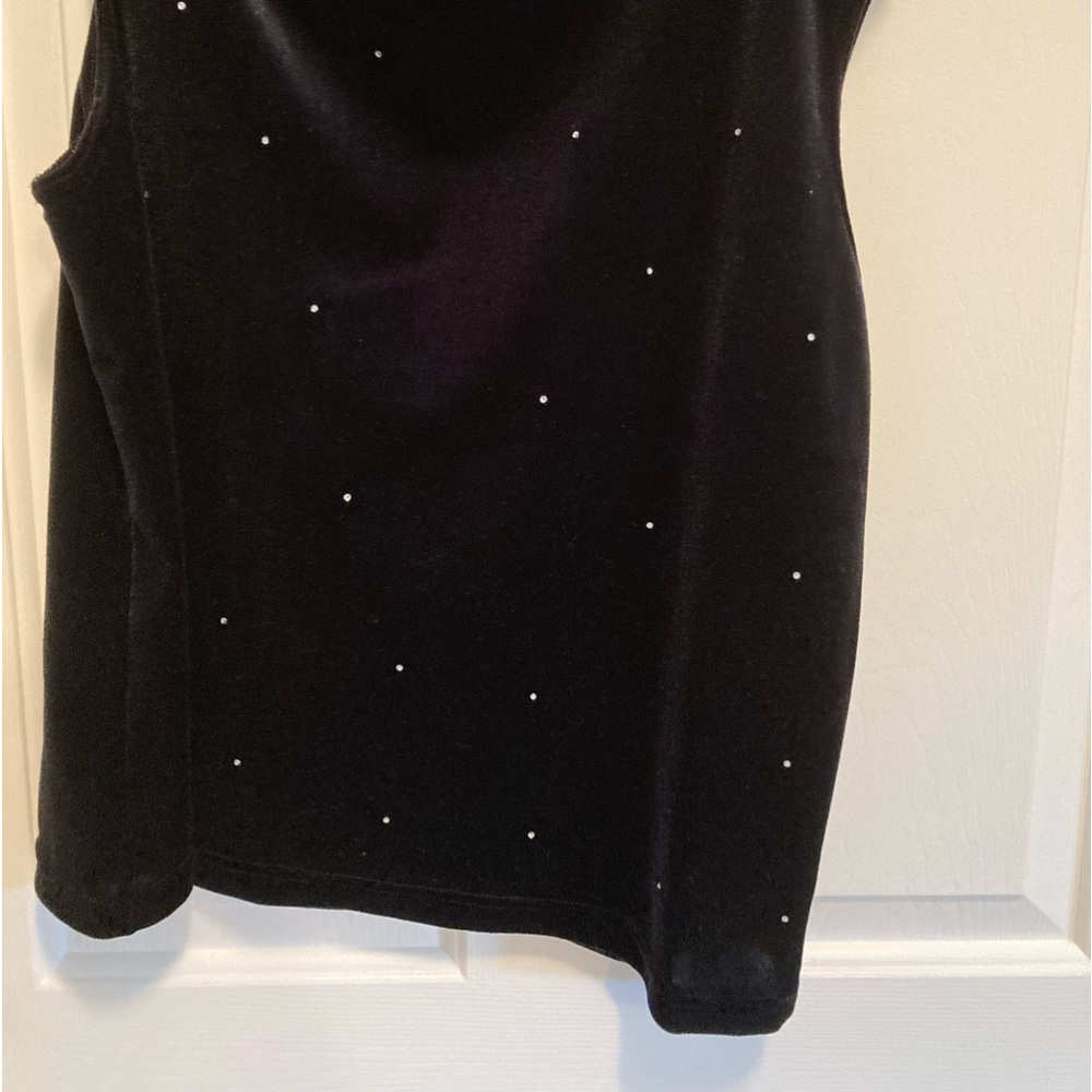 Black velvet sleeveless top